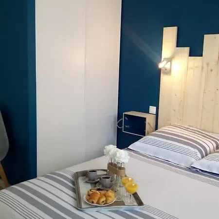 Feriehus Maison Les Pieds Dans Le Sable 350m De La Velos