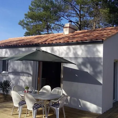 度假居 Maison Les Pieds Dans Le Sable 350m De La Velos 布雷蒂诺斯梅尔