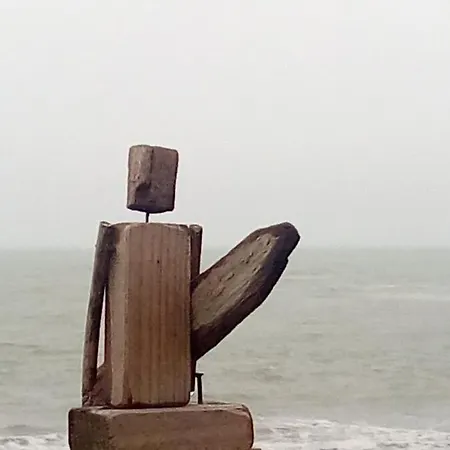 Maison Les Pieds Dans Le Sable 350m De La Velos
