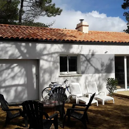 Maison Les Pieds Dans Le Sable 350m De La Velos 度假居