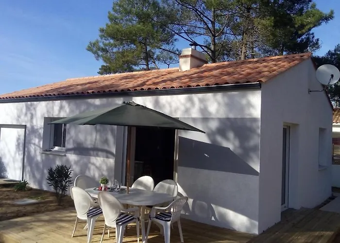 度假居 Maison Les Pieds Dans Le Sable 350m De La Velos 布雷蒂诺斯梅尔